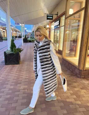 Жилет из меха орилага под шиншиллу