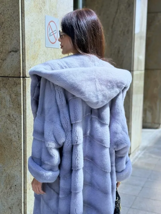 Удлиненная голубая норковая шуба NAFA MINK с капюшоном
