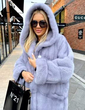 Шикарная норковая шуба с капюшоном - цвет сапфир