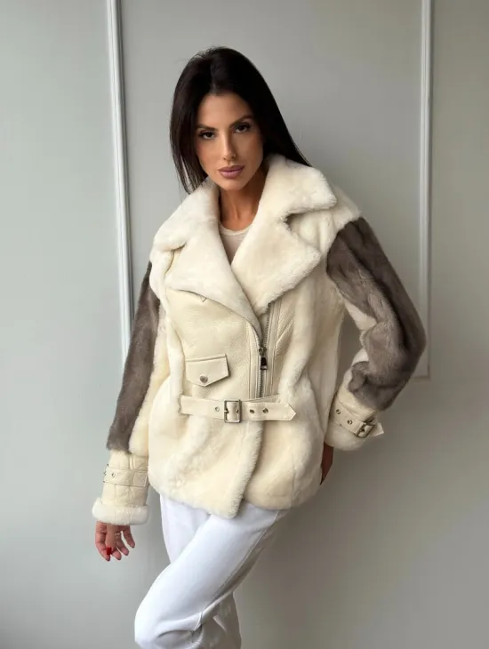 Дубленка из натуральной овчины с рукавами из меха норки