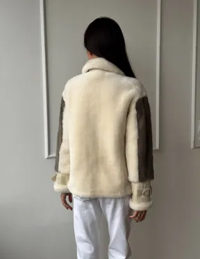 Дубленка из натуральной овчины с рукавами из меха норки