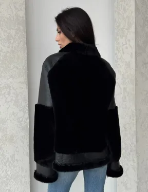 Черная дубленка из овчины с рукавами из меха норки