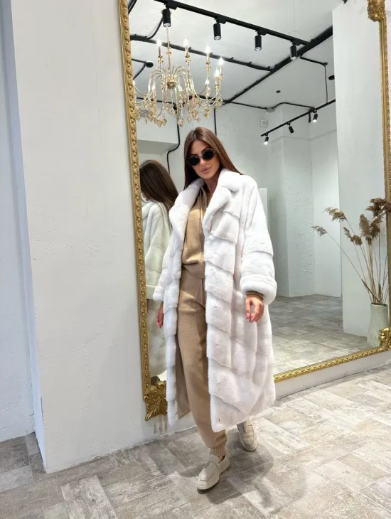 Шуба из плюшевой аукционной норки Velvet - цвет жемчуг