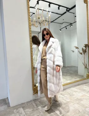 Шуба из плюшевой аукционной норки Velvet - цвет жемчуг