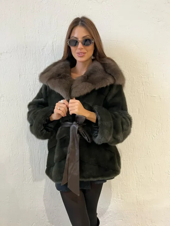 Норковое пончо шуба с капюшоном из меха куницы - цвет оливковый