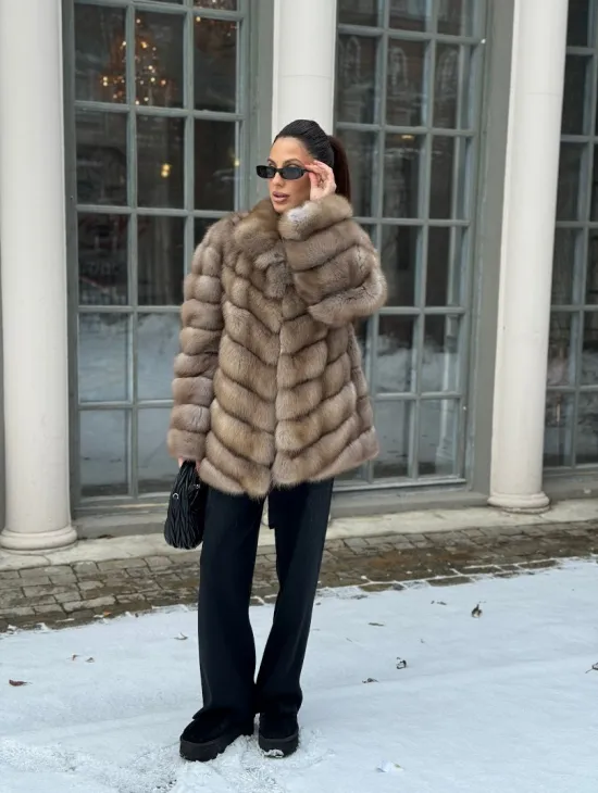 Шуба из меха куницы - цвет трюфель