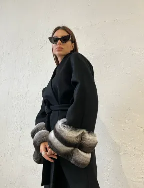 Пальто с мехом шиншиллы - цвет черный