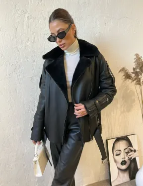 Дубленка авиатор в черном цвете из натуральной овчины