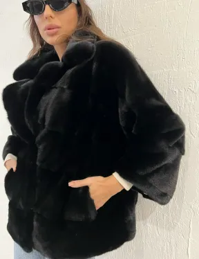 Короткая шуба - автоледи из меха аукционной норки