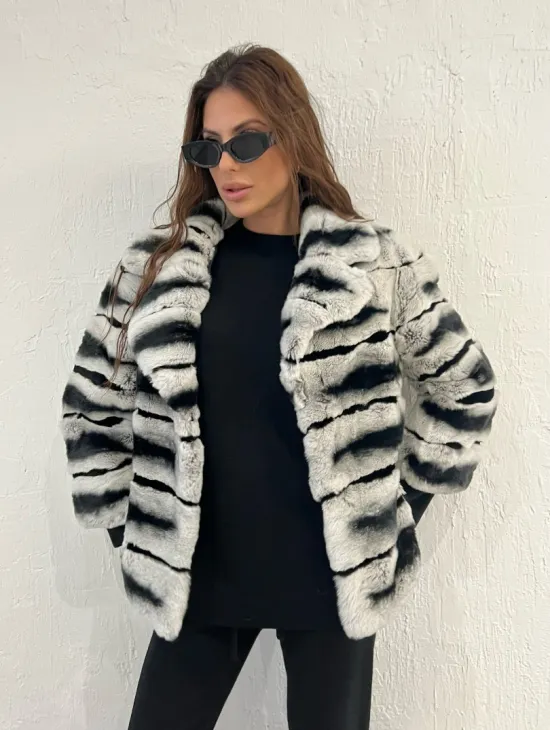 Короткая шуба из меха орилага под шиншиллу