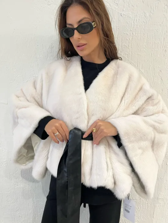 Белое болеро (жакет) из меха норки
