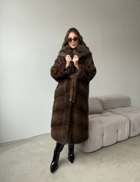 Шуба норкова с капюшоном из меха куницы - цвет соболь