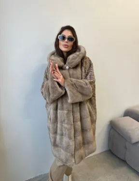 Шуба норковая с капюшоном - отделка из меха каракуля