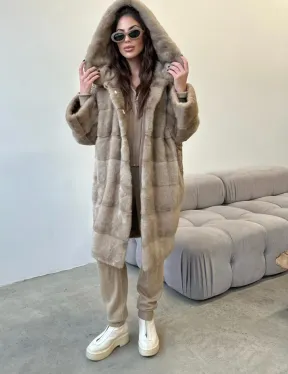 Шуба норковая с капюшоном - отделка из меха каракуля