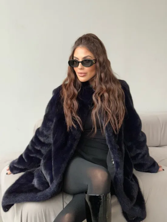 Шуба из аукционной норки стойка воротник  - цвет инфинити