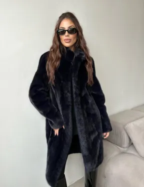 Шуба из аукционной норки стойка воротник  - цвет инфинити
