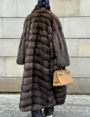 Шуба из меха баргузинского соболя