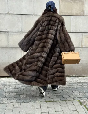 Шуба из меха баргузинского соболя