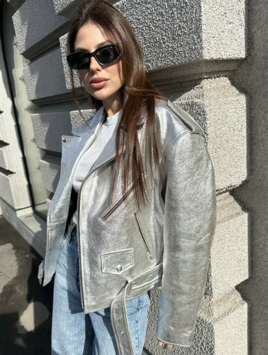 Куртка - косуха из натуральной кожи цвет серебристый