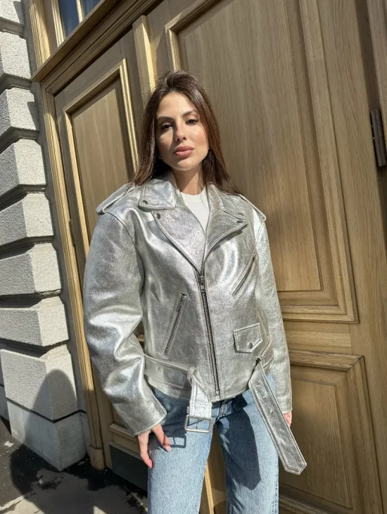 Куртка - косуха из натуральной кожи цвет серебристый