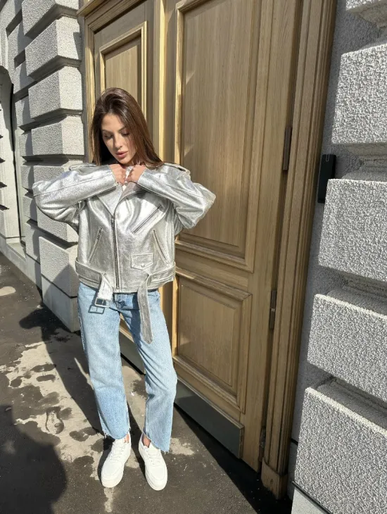 Куртка - косуха из натуральной кожи цвет серебристый