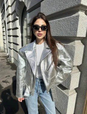 Куртка - косуха из натуральной кожи цвет серебристый