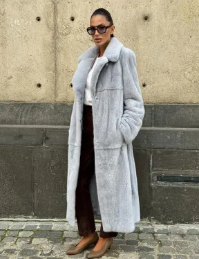 Голубая шуба из плюшевой норки “Velvet”