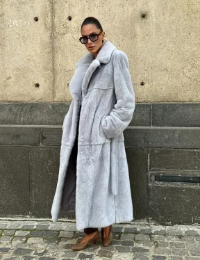 Голубая шуба из плюшевой норки “Velvet”