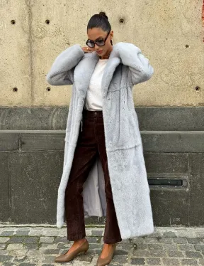 Голубая шуба из плюшевой норки “Velvet”