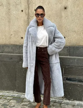 Голубая шуба из плюшевой норки “Velvet”