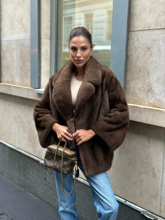 Норковый полушубок с английским воротником - цвет орех