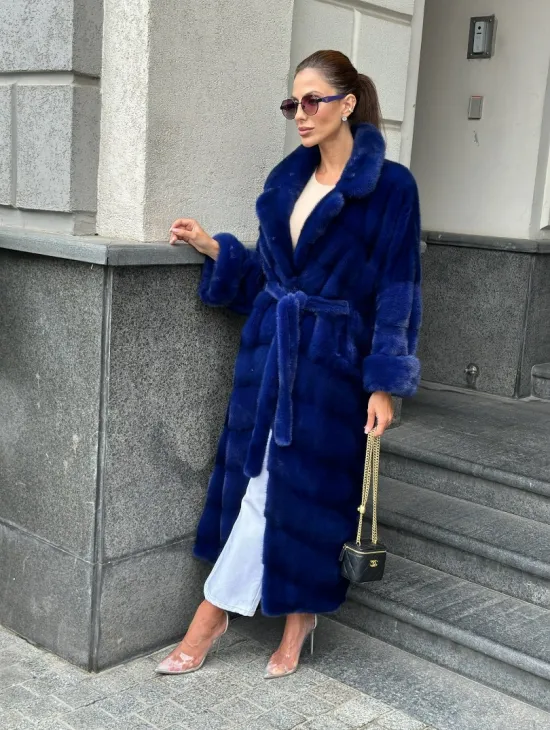 Норковая шуба - цвет электрик