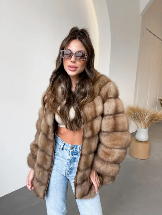 Шуба из куницы на молнии