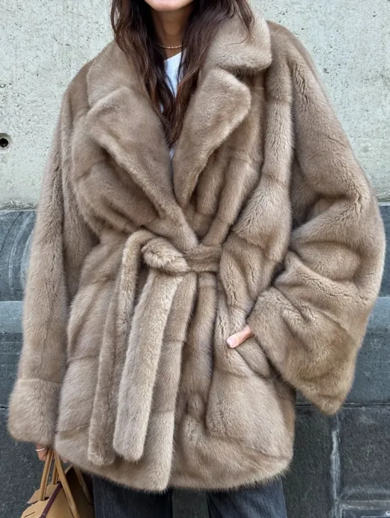 Летучая мышь пастель аукционная норка