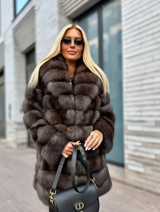 Полушубок-жакет из соболя воротник шаль седина 1/2