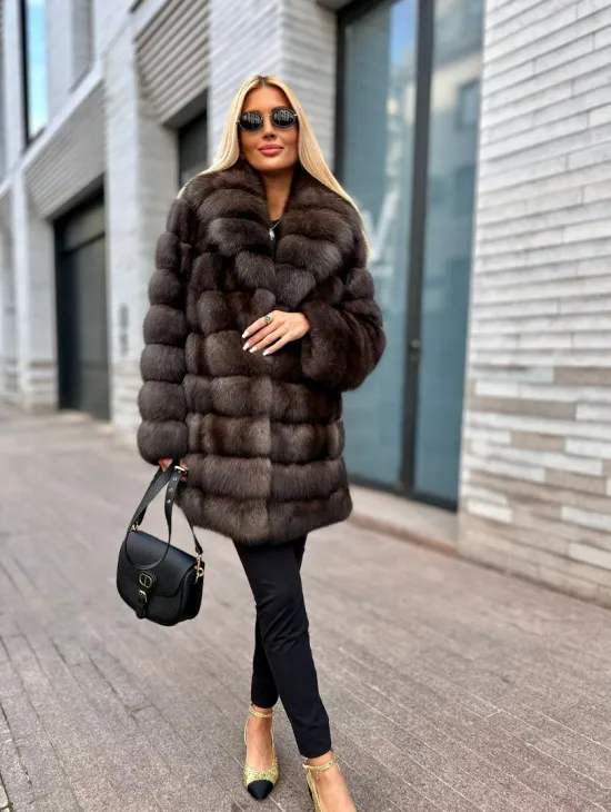 Полушубок-жакет из соболя воротник шаль седина 1/2