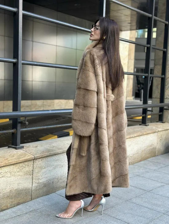 Пастель норковая шуба из аукционного меха - воротник отворот