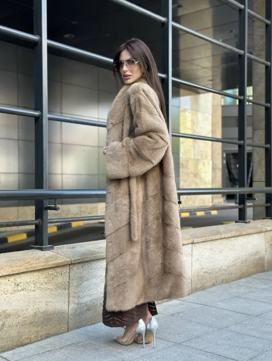 Пастель норковая шуба из аукционного меха - воротник отворот