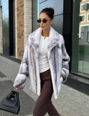 Белая норковая куртка автоледи английский воротник