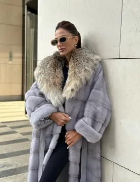 норковая шуба с капюшоном из меха рыси цвет серый сапфир