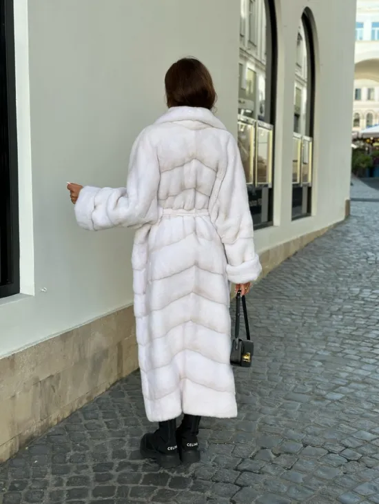 Шуба из плюшевой норки Velvet - цвет паломино