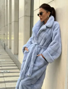 Голубая шуба из плюшевой норки, английский воротник