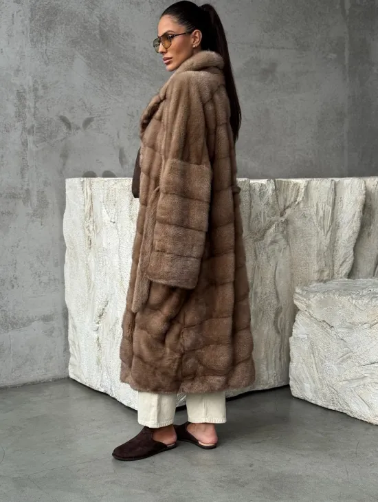 Шуба норковая английский воротник - цвет пастель