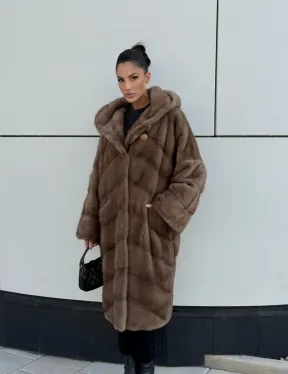 Женская норковая шуба NAFA MINK с капюшоном - цвет пастель