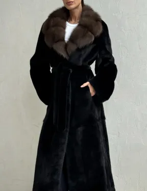 Шуба норковая Black Velvet c воротником из меха куницы