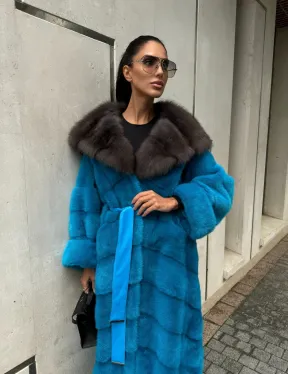 Шуба норковая с капюшоном из меха куницы - цвет тиффани