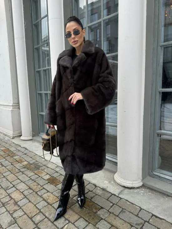 Норковая шуба с английским воротником - цвет уголь
