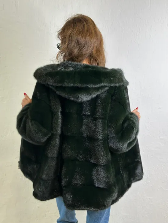 Короткая норковая шуба на молнии - цвет темный изумруд