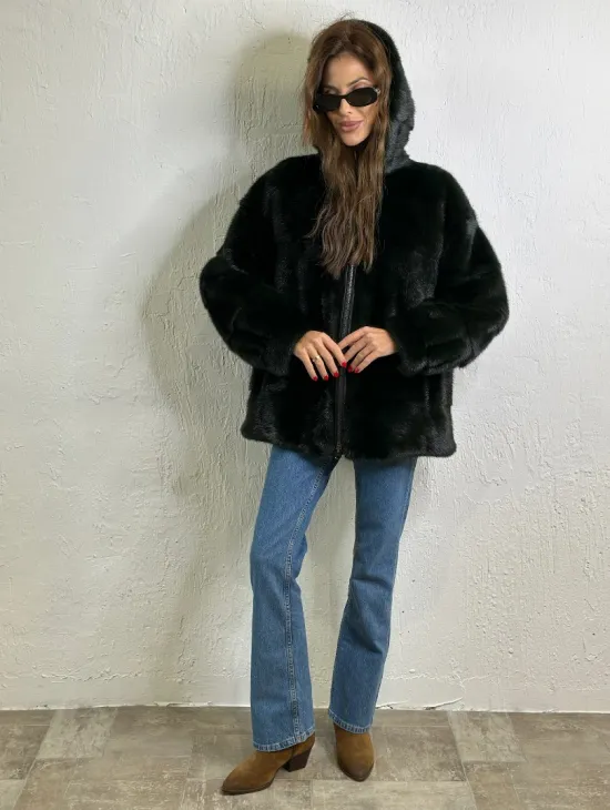 Короткая норковая шуба на молнии - цвет темный изумруд