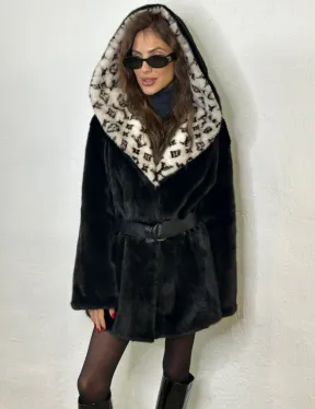 Черная норковая шуба, капюшон с принтом Louis Vuitton